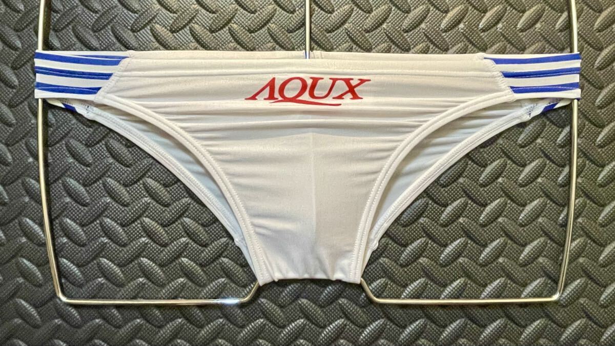 AQUX アックス 競パン SSサイズ ホワイト系 白色 シンプル 透けやすい 薄生地 光沢生地 クッキリ 日焼け 天サロ 日サロ 露出 SURF BLADE