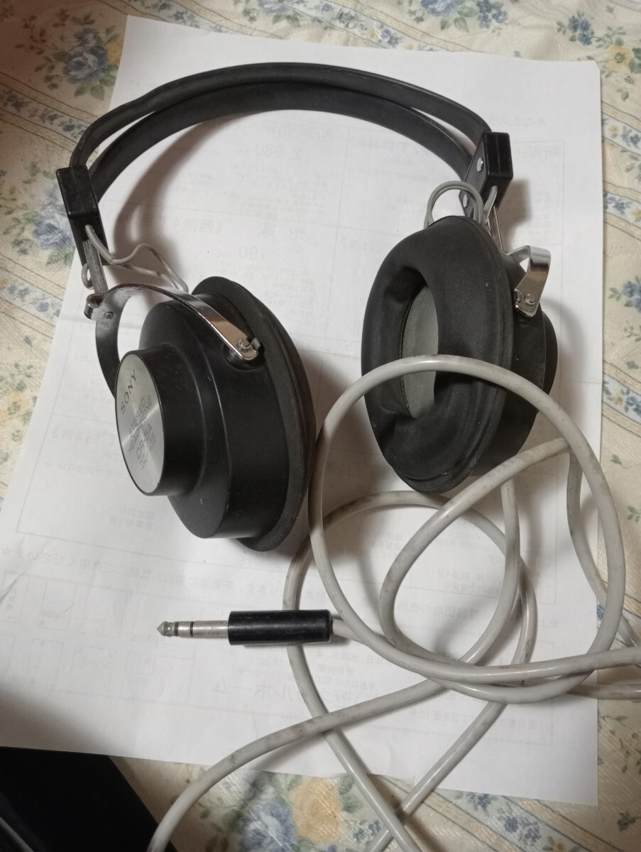 ビンテージヘッドホン　ソニーDR ５Ａ 棚上