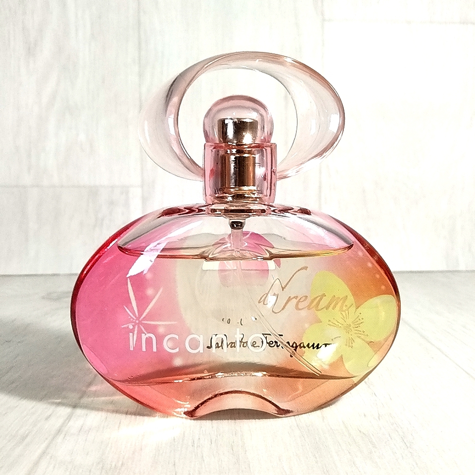 サルヴァトーレ フェラガモ　インカント ドリーム　Salvatore Ferragamo incanto dream　香水 TP44