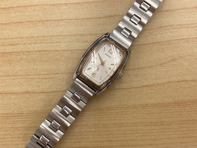 SEIKO セイコー 時計 ルキア lk レディース ゴールド 不動品 1F21-5D40 トノー型 文字盤 アナログ クォーツ ファッション ウォッチ 512