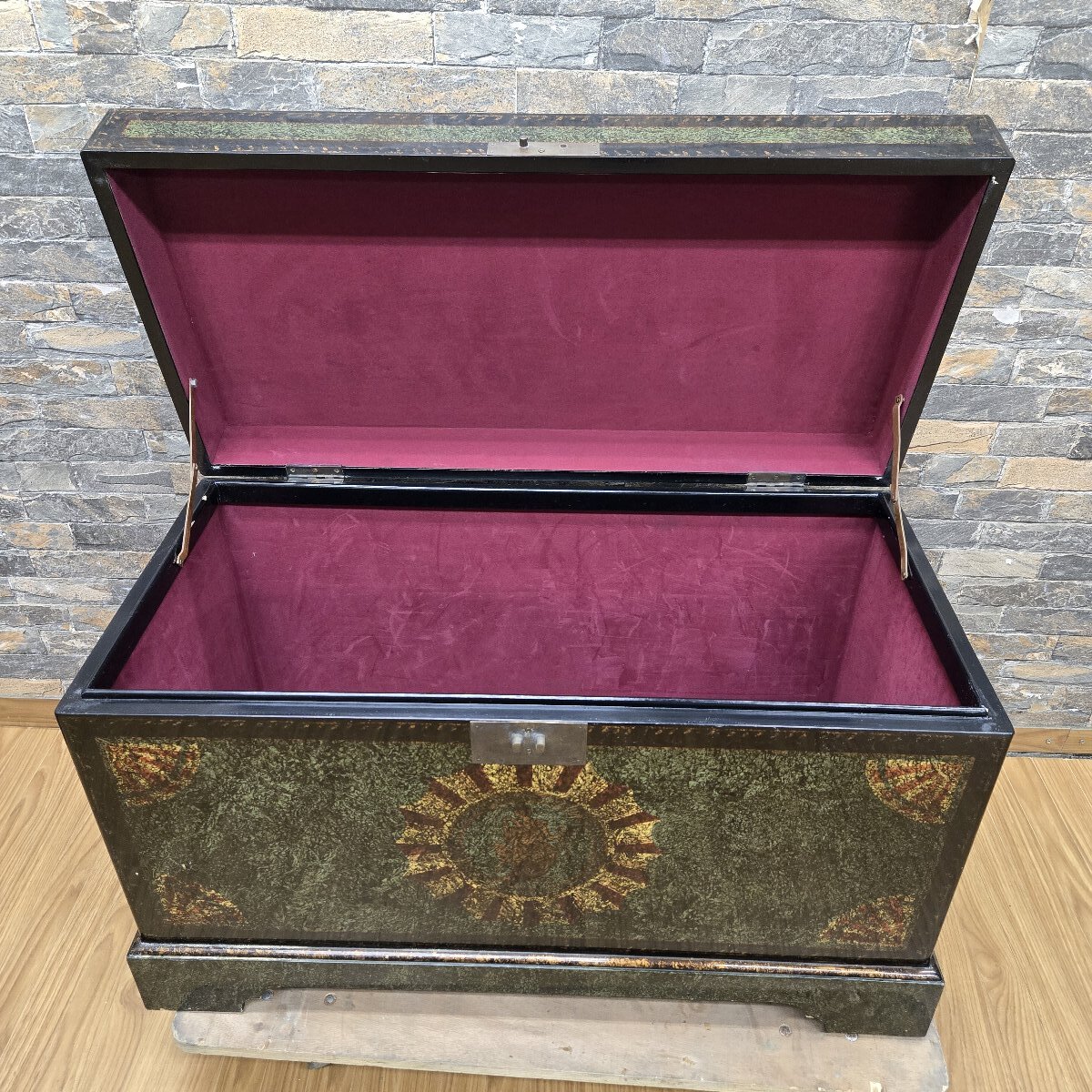 {$data['title']拍卖