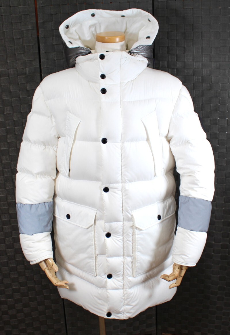 Y7001＃◆中古品◆MONCLER モンクレール ダウンジャケット ホワイト サイズ表記：14anni 164cm キッズ・レディース