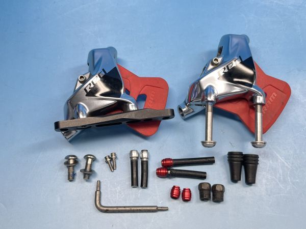 SRAM RED ブレーキキャリパー 油圧ディスク ディスクブレーキ スラム レッド 1005U2501/600