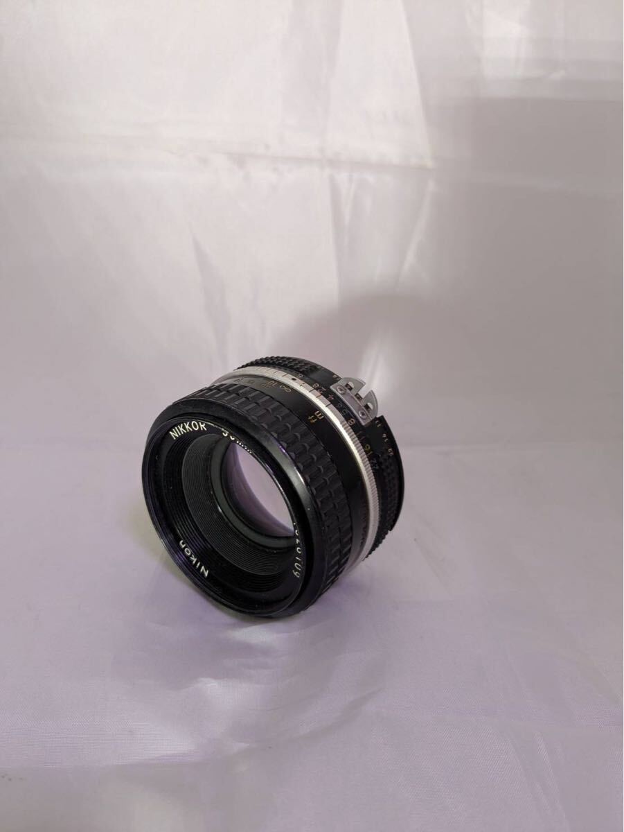 ★ニコン Nikon Ai NIKKOR 50mm F1.8 　カメラレンズ　＃１０２６３★