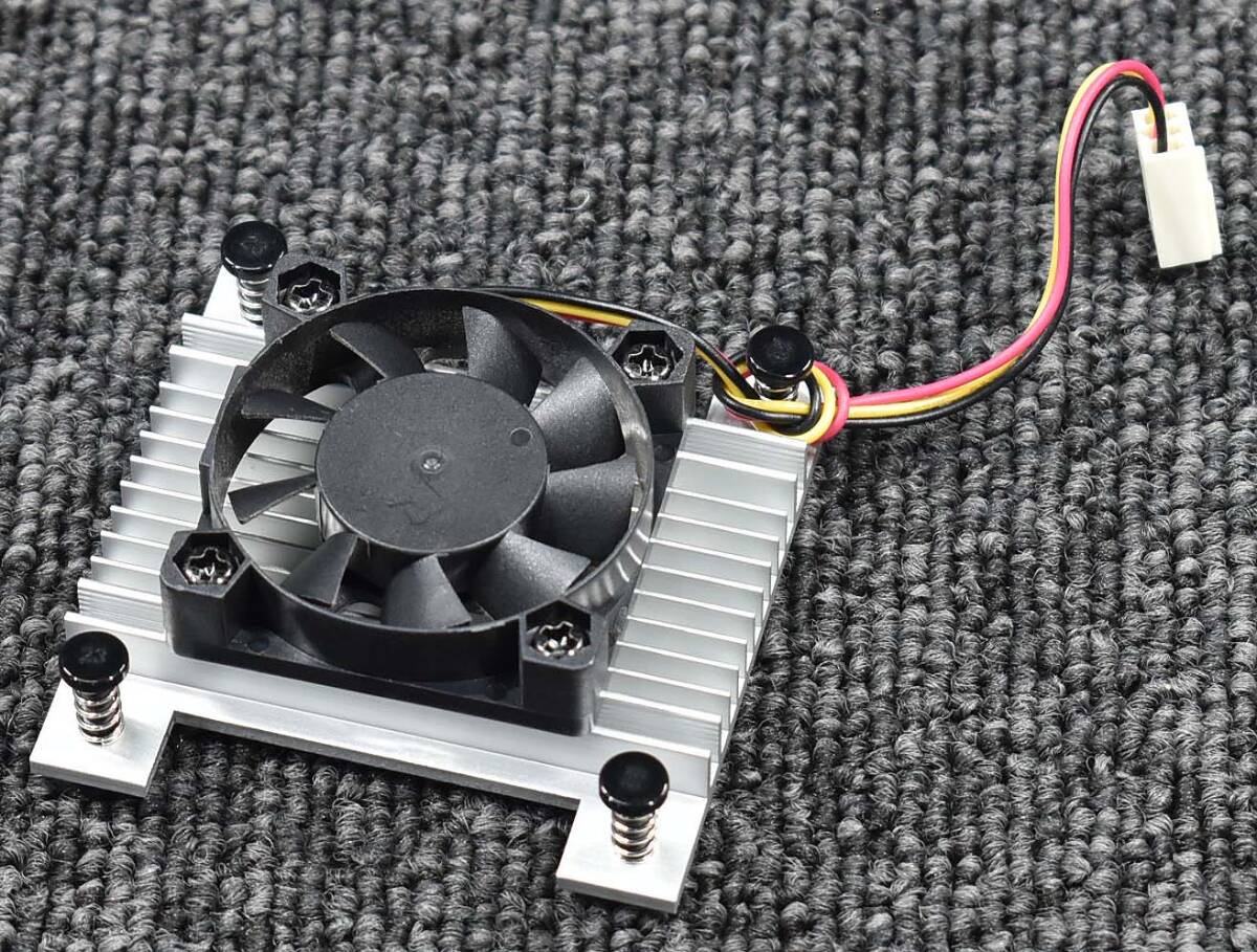 ASUSTek K20CE-J3060 CPUクーラー 4cmファン (ファン動作OK/異音無) 動作確認済 中古品 国内発送 (管:F0 x7s