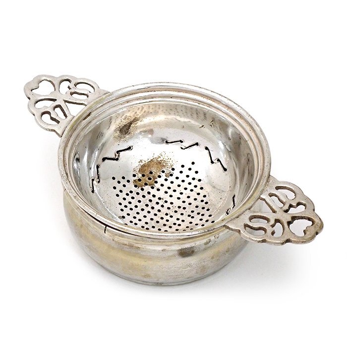 ティーストレーナー 両手 受け皿付き シルバーカラー 調理器具 茶こし 茶漉し ヴィンテージ テーブルウェア