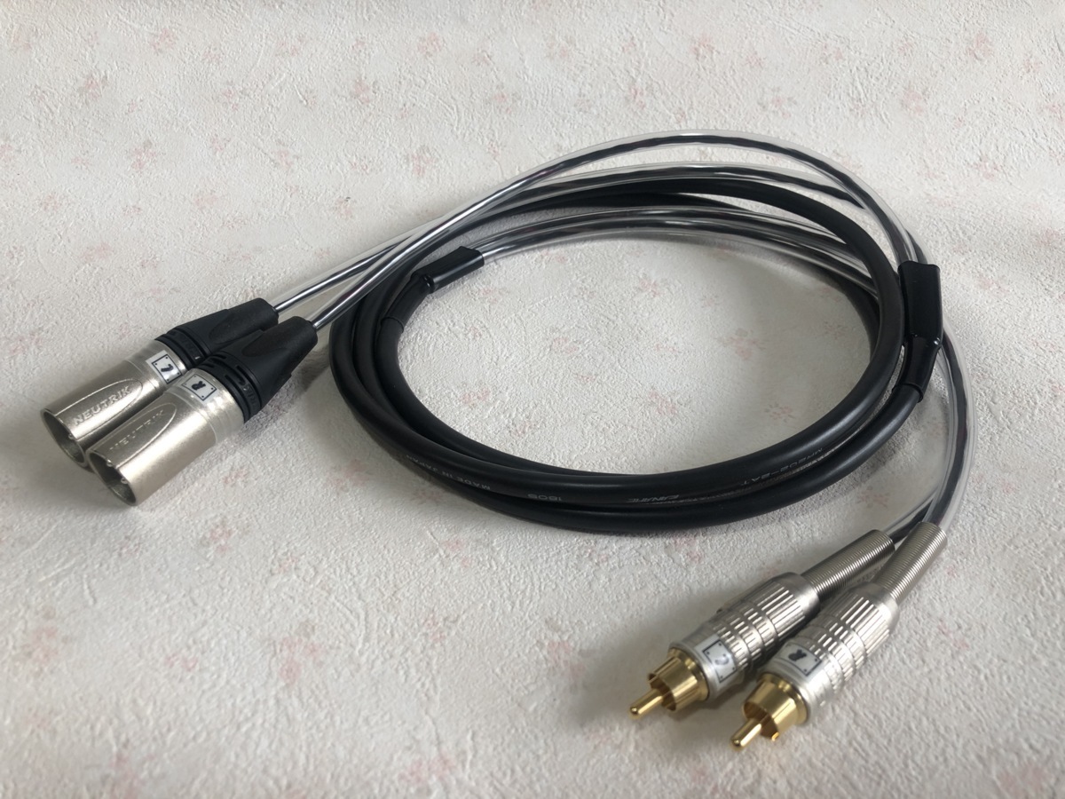 CANARE RCA(STEREO)-XLR(オス)2mケーブル MR202-2AT NEUTRIK NC3MXX+CANARE F09