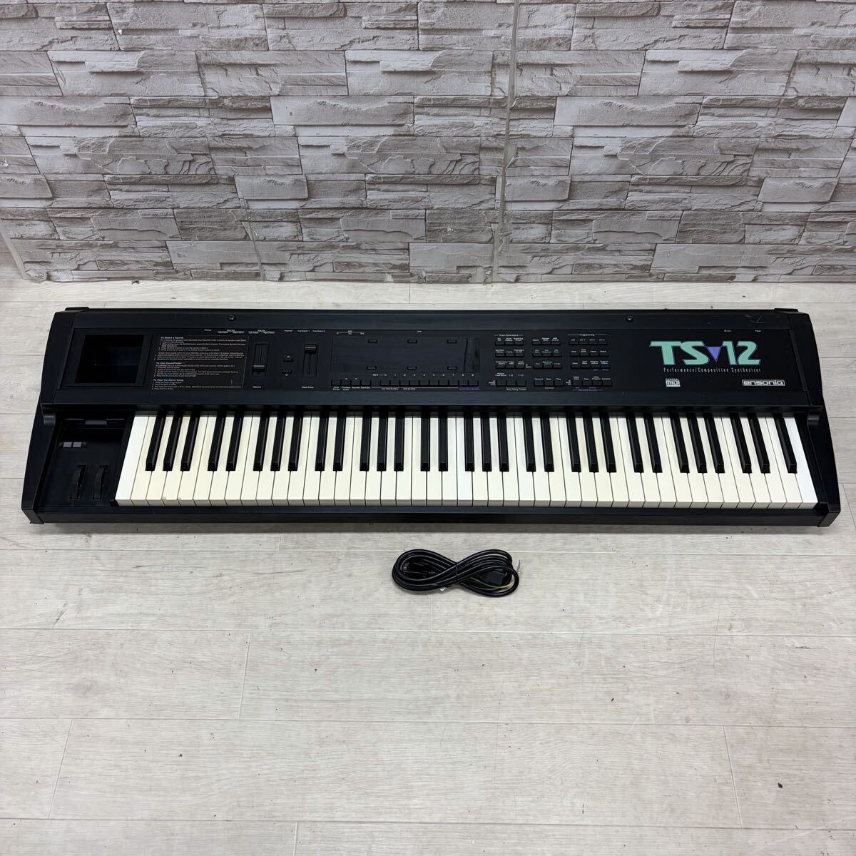 ☆希少☆ ENSONIQ エンソニック 76鍵 シンセサイザー TS-12 Performance/Composition Synthesizer
