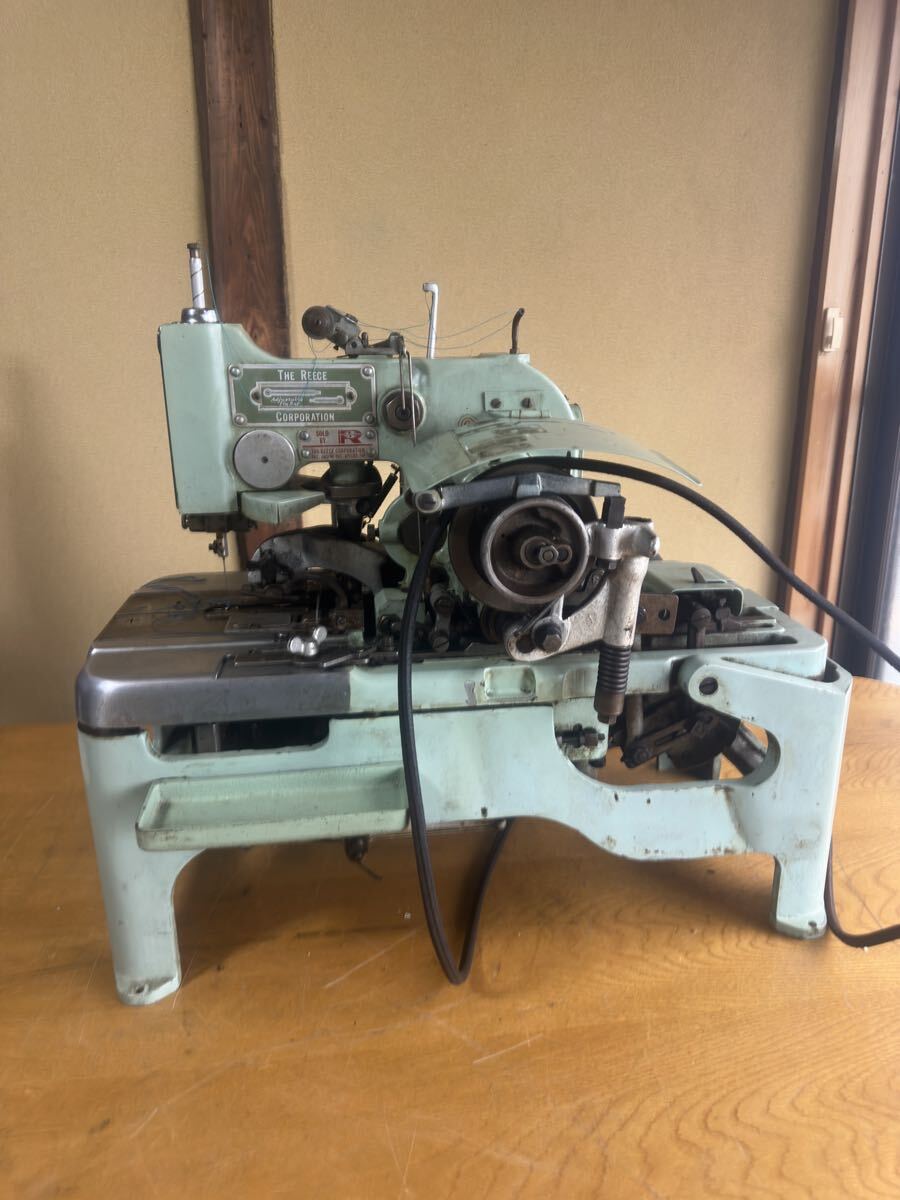 REESE リース 鳩目穴かがりミシン 工業用ミシン モデル101 【現状品】 業務用/ボタン穴かがりミシン/ボタンホール