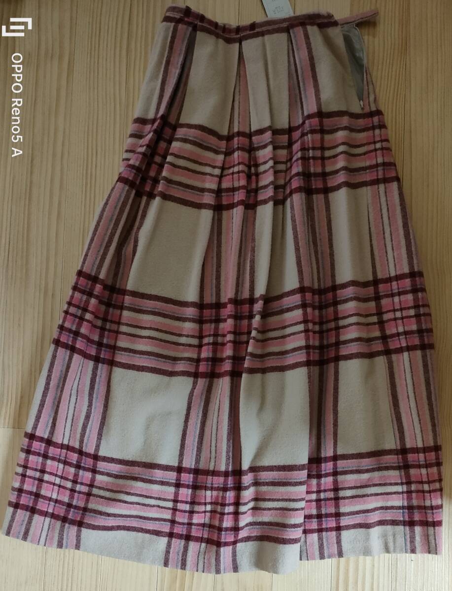【未使用品】秋冬のスカート