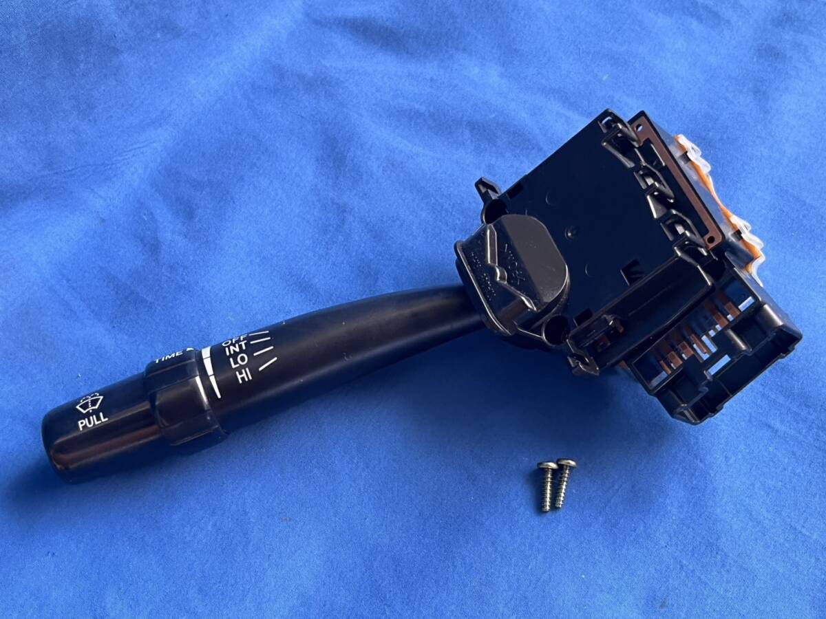 AE111　ワイパースイッチレバー　ビス付き　レビン　トレノ　中古