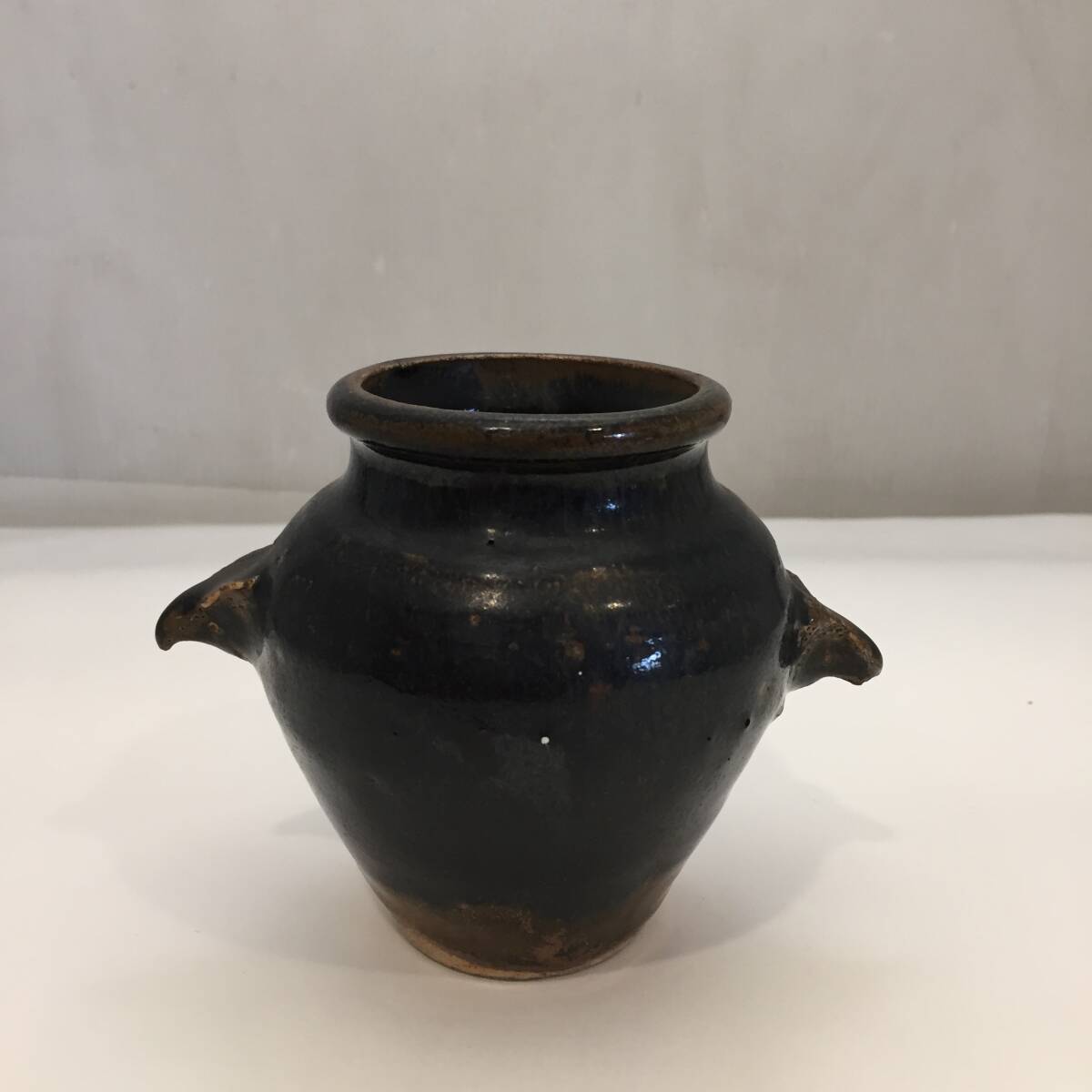 F102410◎壺 双耳 保存容器 花瓶 横約12㎝×高さ約9.5㎝ 口径約6㎝ 陶器 詳細不明◎