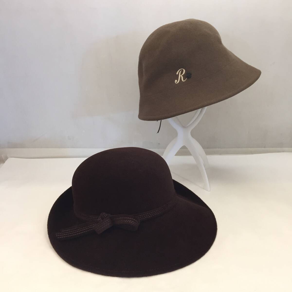 F102701◎Maxim マキシン ハット 2個セット ブラウン リボン付き チェコスロバキア製 クロッシェハット 羊毛 レディース 婦人帽子◎