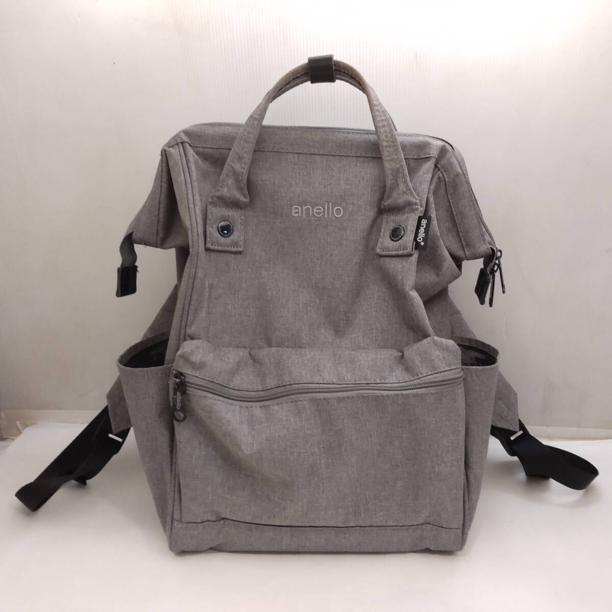 Y102910■anello アネロ リュック グレー 高さ約40cm 幅約27cm マチ約16cm リュックサック ザック マザーズバッグ■