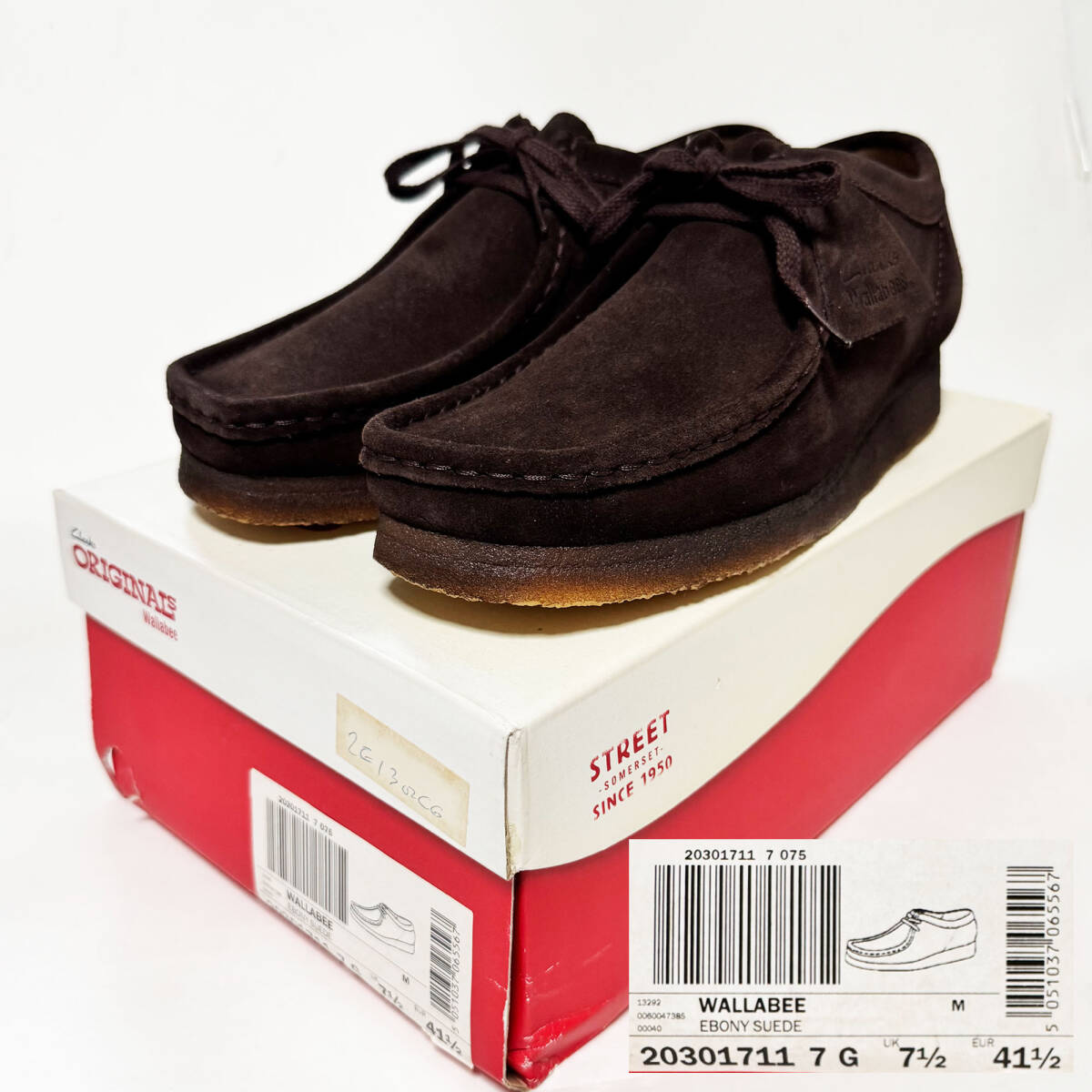 ■Clarks WALLABEE/クラークスワラビース エボニースエード UK7.1/2/26.5cm 新品■