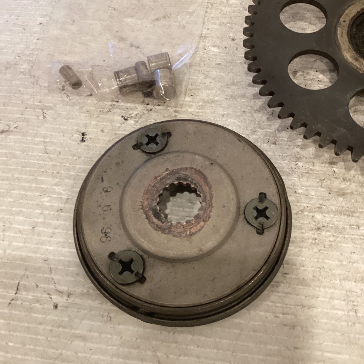 {$data['title']拍卖