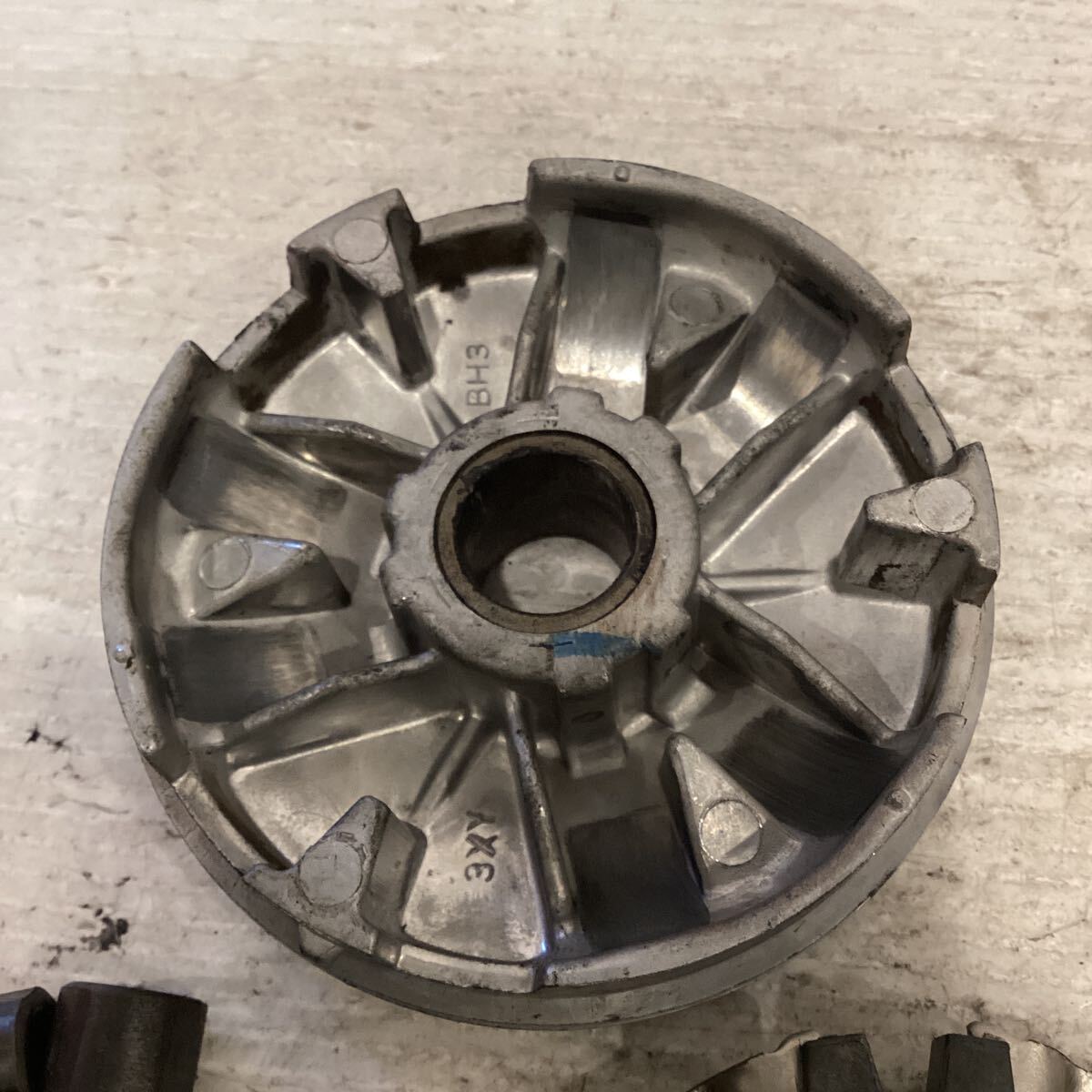 {$data['title']拍卖