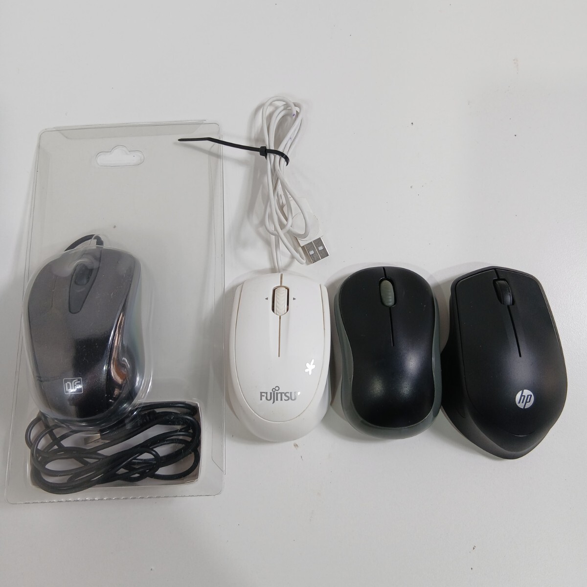 #568 マウス ワイヤレスマウス/４点セット/FUJITSUなど/和歌山県にて引き取り大歓迎