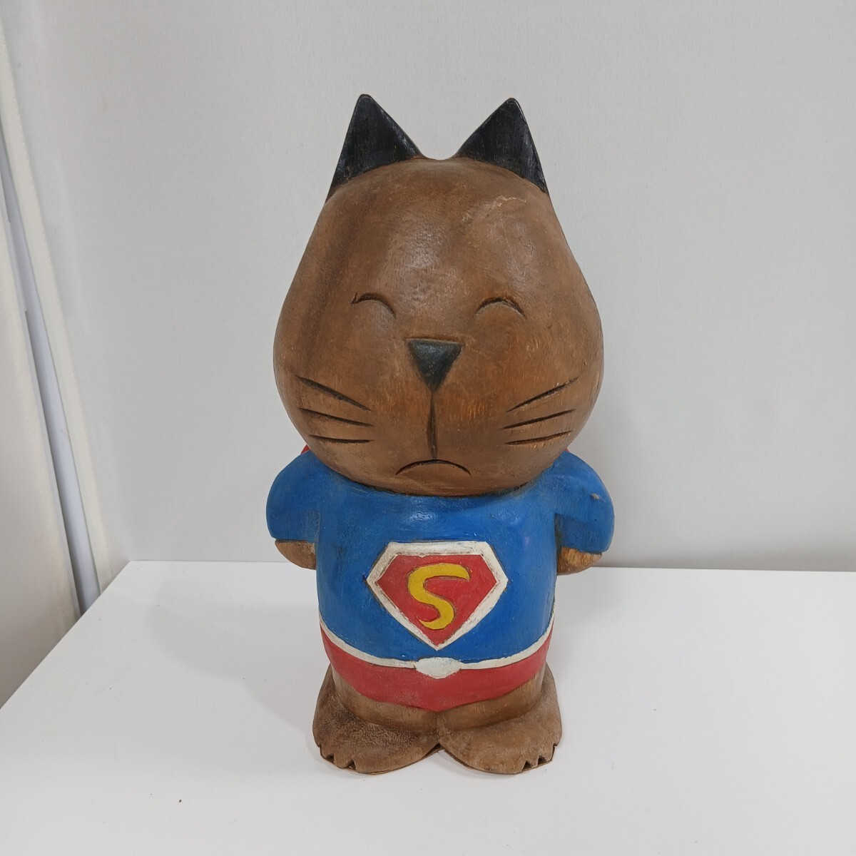 #759 木彫り アジアン雑貨 【スーパーキャット】 置物 オブジェ レトロ アンティーク 猫の置物 高さ28cm程/和歌山県にて引き取り大歓迎