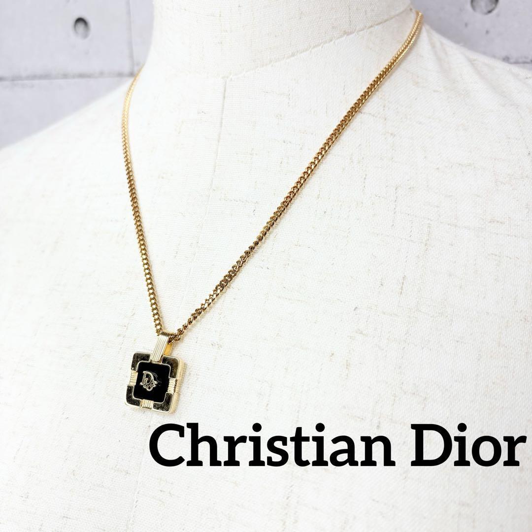 美品 Christian Dior クリスチャンディオール ネックレス プレート スクエア ブラック ストーン ペンダント ゴールド CD ロゴ 金拍卖