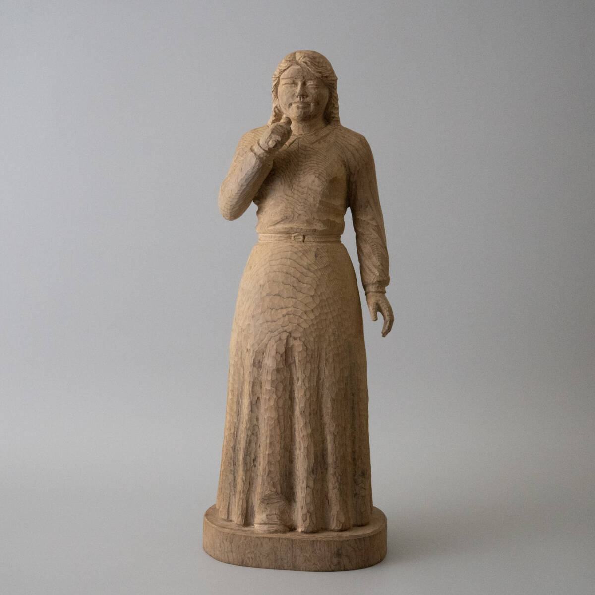 彫刻家 松田与一 高さ約44cm 北海道 木彫り 木製彫刻 オブジェ アート 美術品 女性像 芸術 