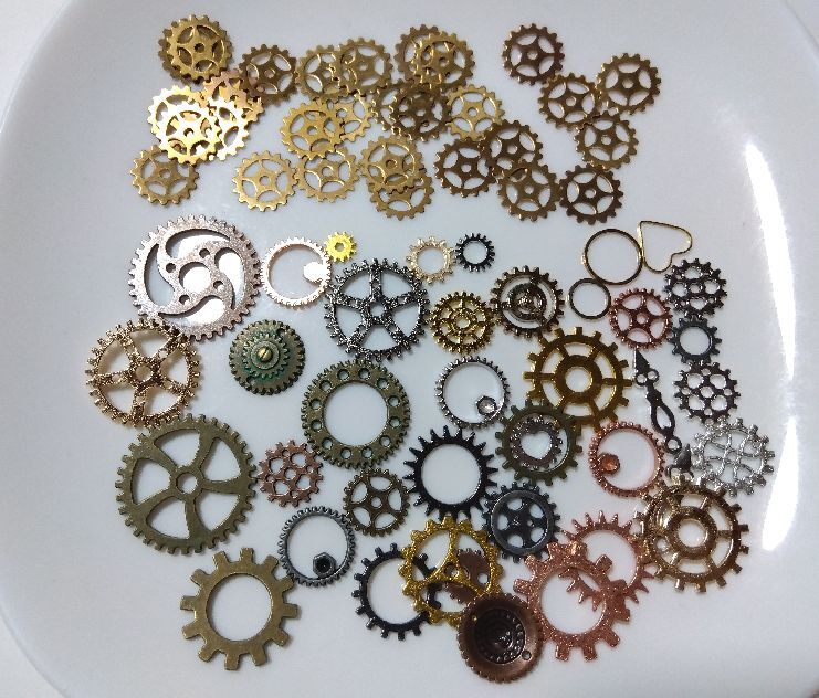 手芸用品こ88■封入貼り付け金属パーツ歯車等セット■レジンピアスアクセサリーパーツハンドメイド
