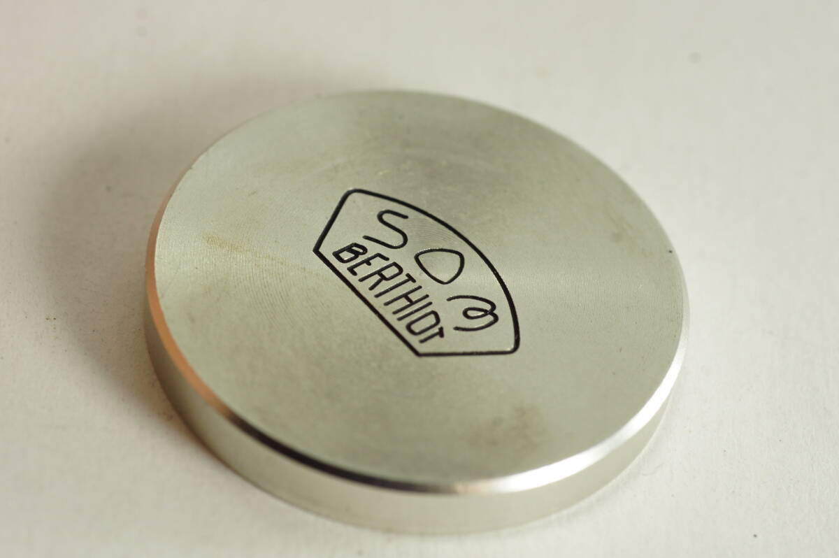 FOXCE05『キレイ』希少品SOM BERTHIOT 約28.35mm ソン ベルチオ フランスの光学メーカー メタルキャップ METAL CAP