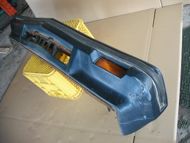 『B283』MS112 5M-GEU 5MGEU クラウン ロイヤルサルーン 869 フロントバンパー no189 　個人宅発送不可 鬼クラ セダン ベンチシート 　