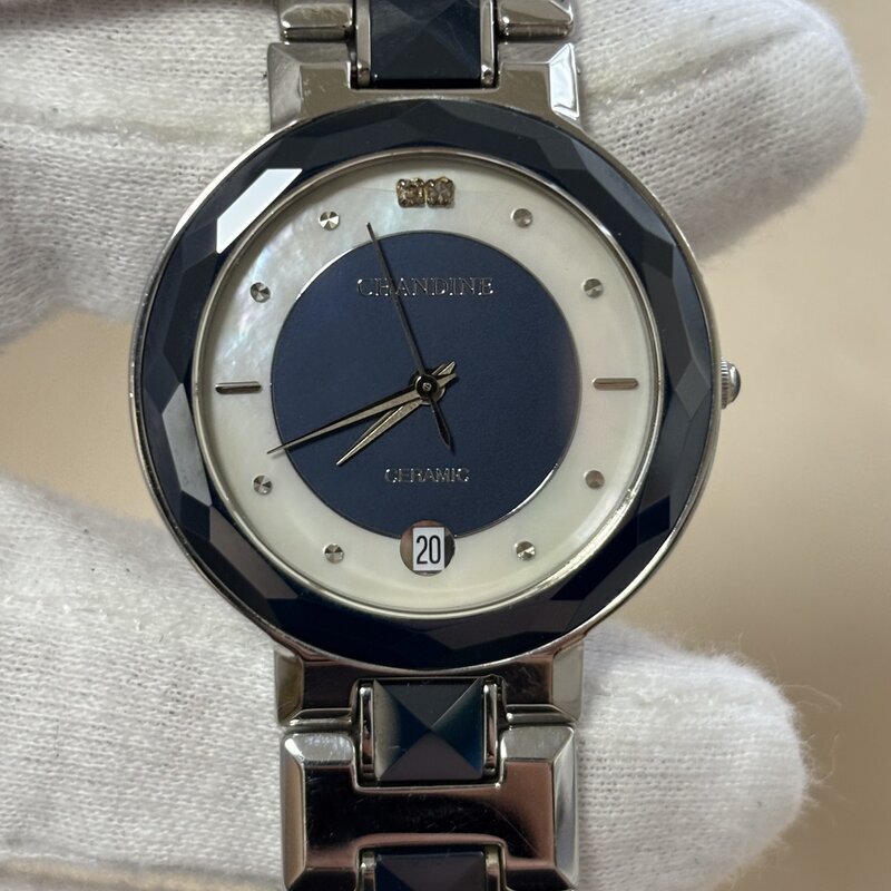電池交換済 スイス CHANDINE シャンディーヌ サファイヤガラス セラミック ダイヤモンド ホワイトシェル メンズ レディース IW510CT16CHN//