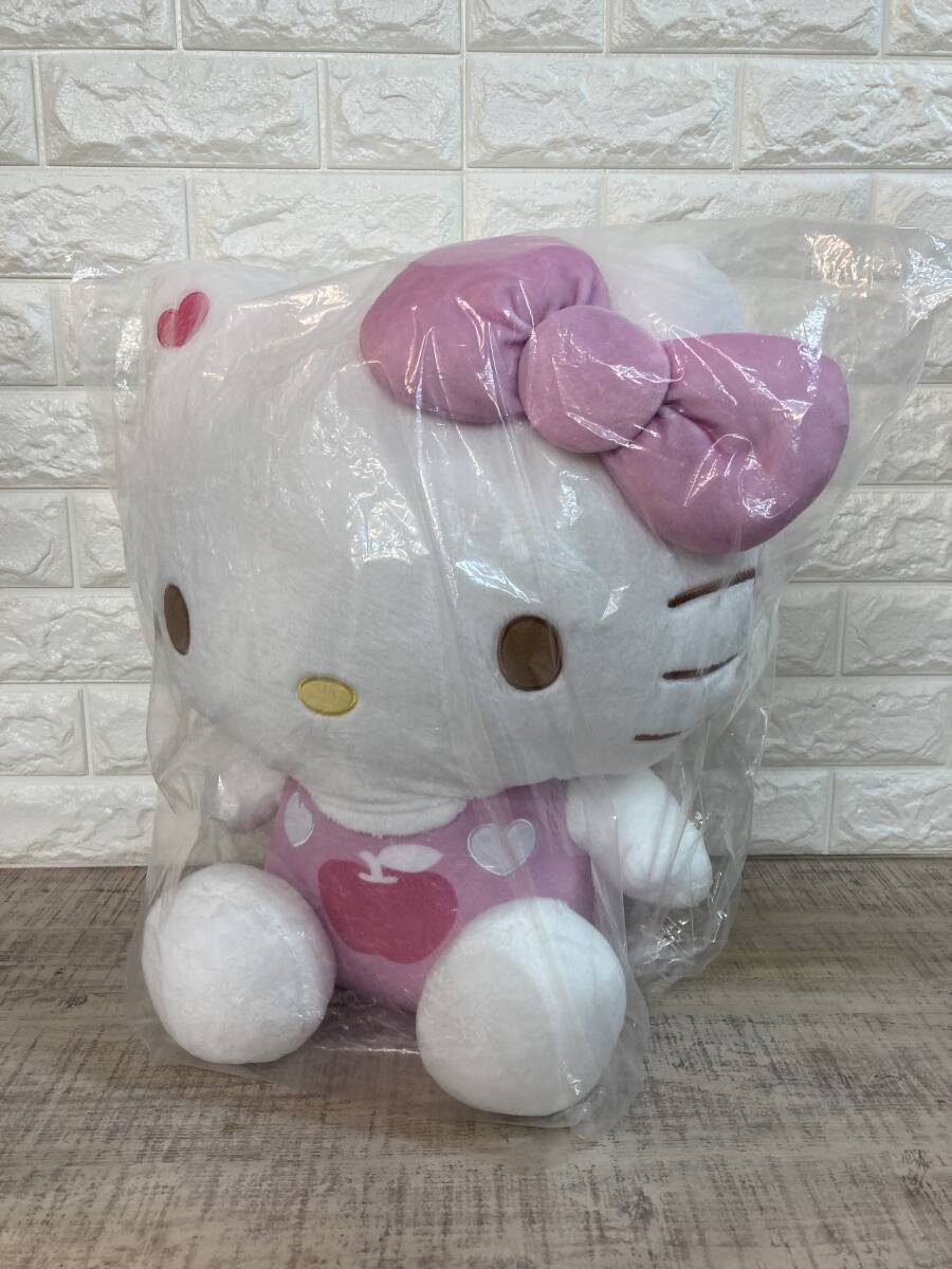 ☆美品　Sanrio サンリオ　Hello Kitty ハローキティ　当たりくじ　50th アニバーサリー　特大ぬいぐるみ　キティちゃん