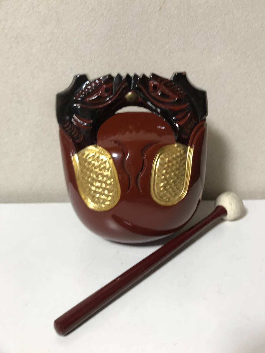 木魚　赤　黒　バチ　朱塗木魚　高さ約21cm 横約18cm【KA60102801】
