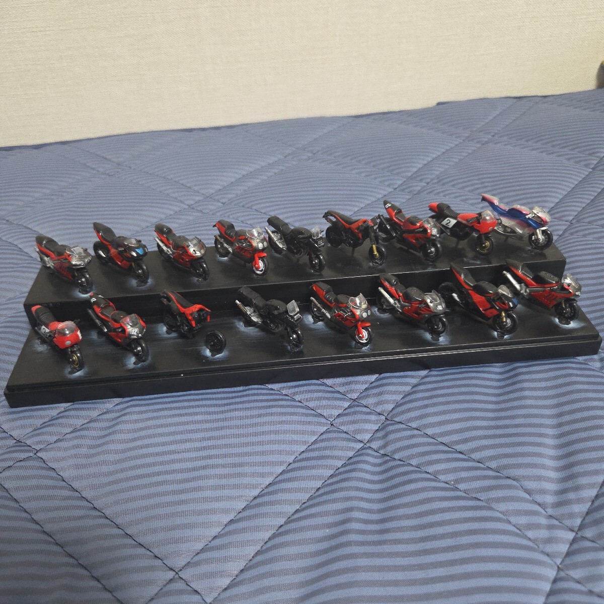 即決あり！ヨシムラミニチュアバイクコレクション　１台破損　　 