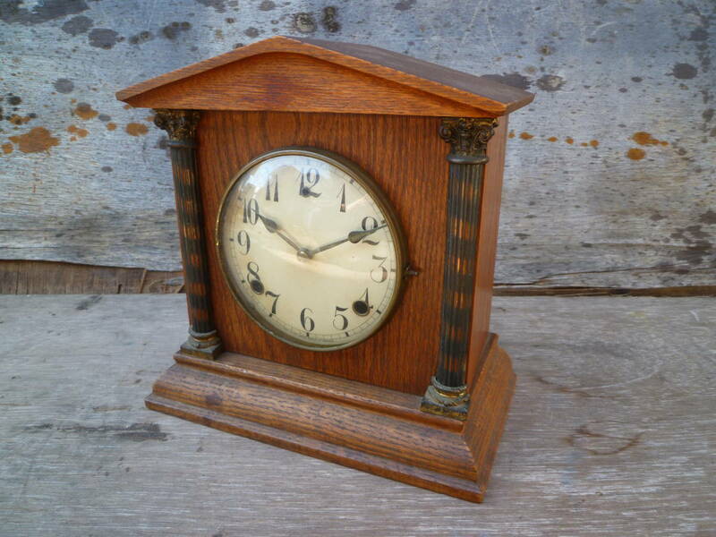 M7188 USAアンティーク 1910～20年代 ジャパンカラー 置き時計 ジャンク扱い 横25cm 高27cm 奥15cm 日本仕様 (0210)ゆうパック100サイズ