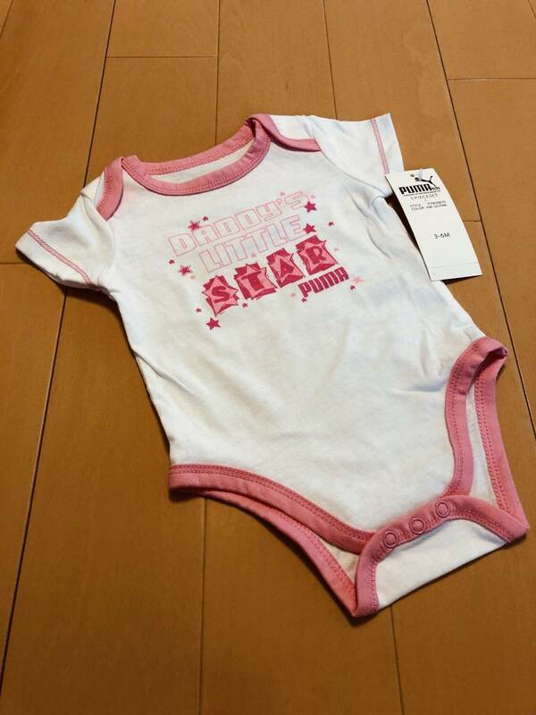 ●○ 新品 PUMA プーマ ロンパース ボディースーツ 3-6M ピンク系 I ○●