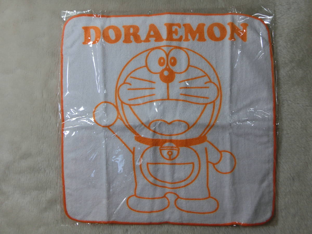 ☆ドラえもん ☆ ドラハンドタオル ☆非売品 新品☆トヨタカローラ☆