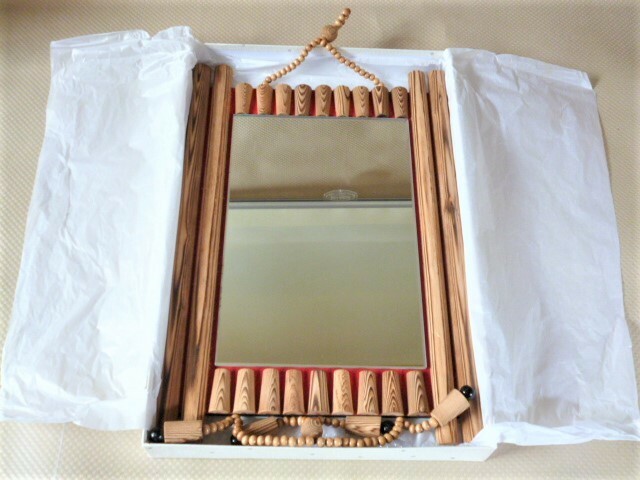 壁掛け 木製 木枠 鏡 ミラー 45cm×30cm 未使用