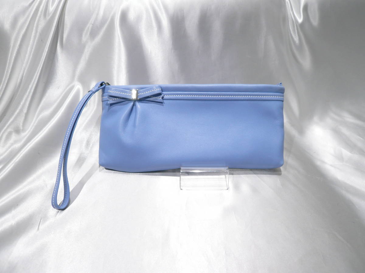 ☆salvatore ferragamo フェラガモ ヴァラ レザー ポーチ リボン ブルー系 ☆