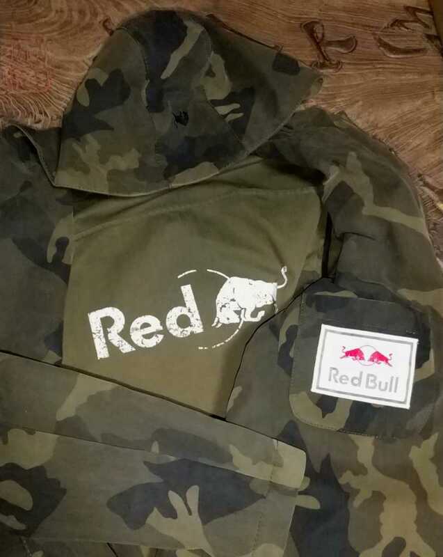 値下げ交渉 Red Bull Cotton / Nylon Camo Jacket MADE IN ROMANIA 検)レッドブル コットン ナイロン カモ柄 迷彩 ジャケット ルーマニア製