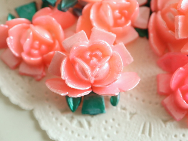 サーモン ピンク ローズ バラ フラワー ジャパン ヴィンテージ カボション パール 日本製 レトロ ハンドメイド アクセサリー パーツ 4個