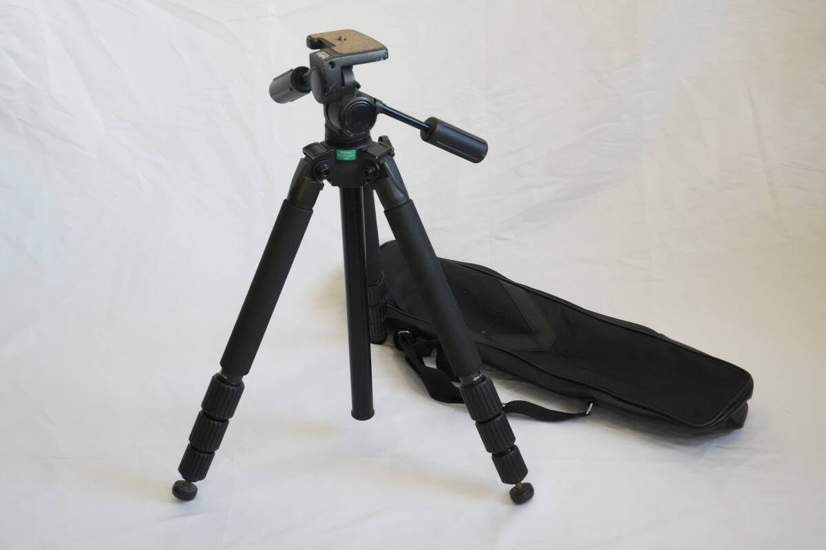 Geo Carmagne N640　ベルボン ネオ カルマーニュ カーボン三脚185-123-2