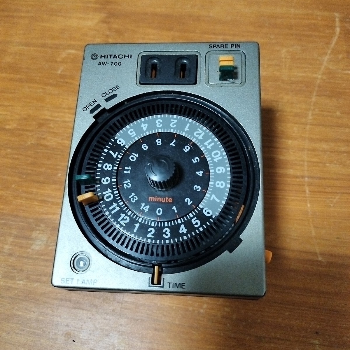 日立　コンセントタイマー　AW-700　50Hz用　箱 取説付　通電確認済み