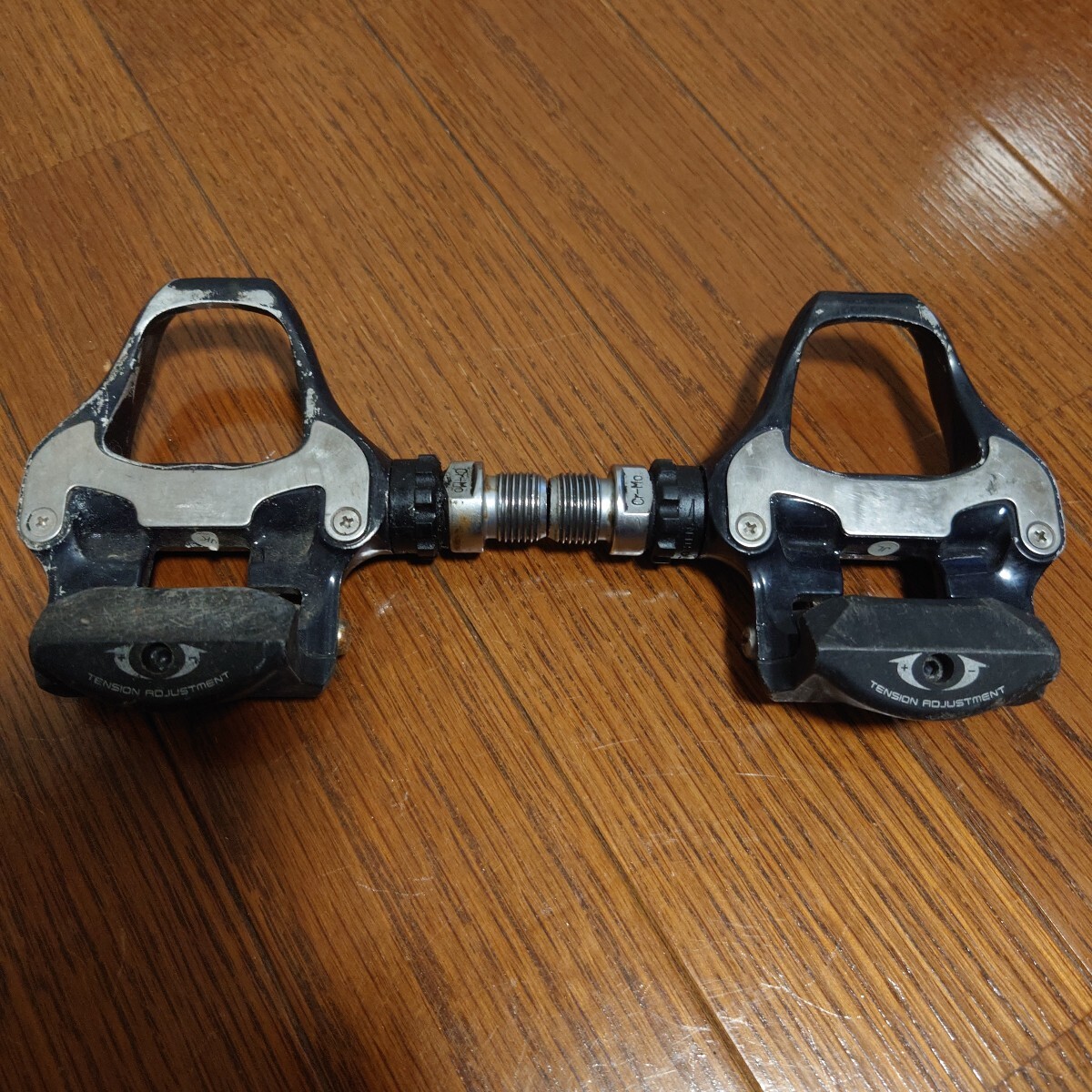 送料無料 SHIMANO シマノ PD-5700 105 SPD-SL ビンディングペダル