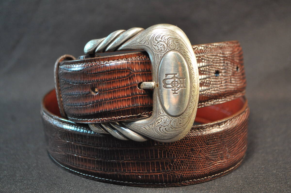 185　アメリカ製　ウエスタンブーツ老舗　ルケーシー社製　LUCCHESE　リザード革ベルト(トカゲ)　一本　キーパー付　32　