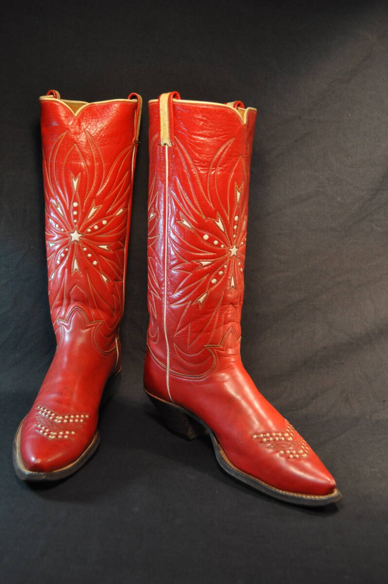 1970年代　ビンテージブーツ　特注品　TONY LAMA　CUSTOM BOOTS　赤牛革　レース＆透かし模様　サイズ10D　