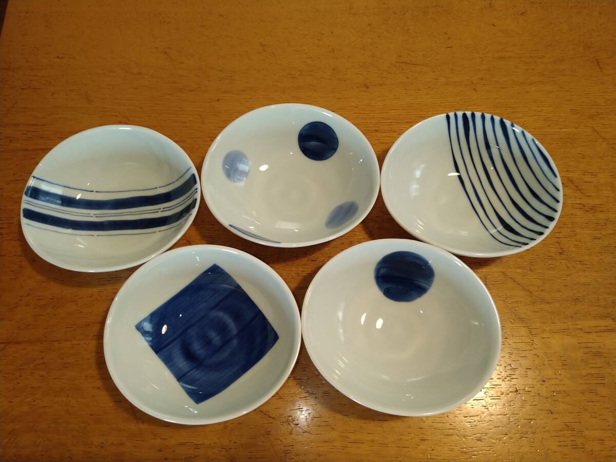 波佐見焼（有田焼）　康創窯　シンプルモダンシリーズ　小鉢絵替わり５客