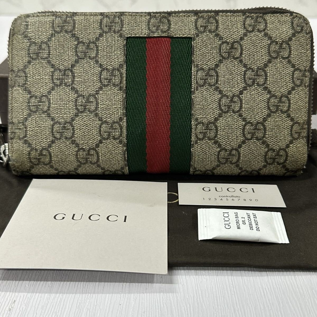 グッチ　GUCCI 財布　長財布　GGスプリーム　シェリーライン　ラウンドファスナー　メンズ　