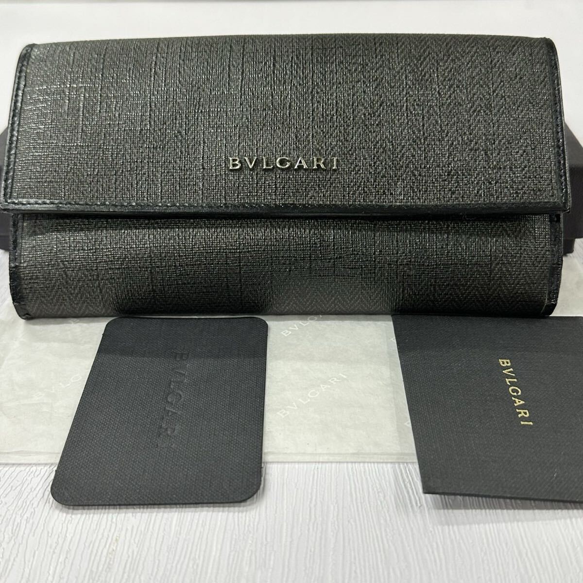 ブルガリ　BVLGARI 財布　二つ折り　長財布　ウィークエンド　メンズ　レディース　