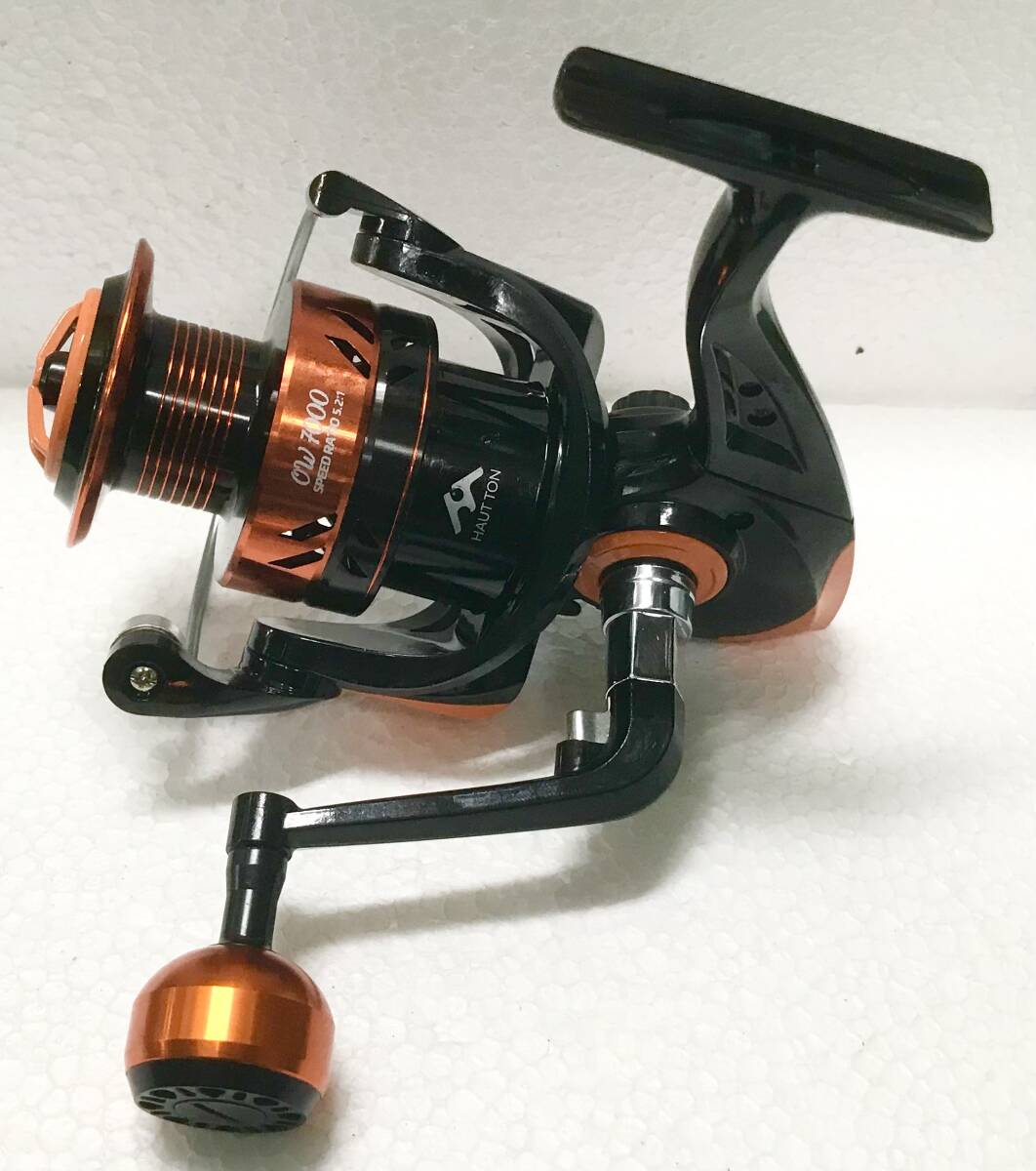 HAUT TONスピニングリールOrange Wing7000ロータリーグリップ☆送料無料☆新品未使用☆オレンジメタリックブラック☆左右ハンドル変更可能