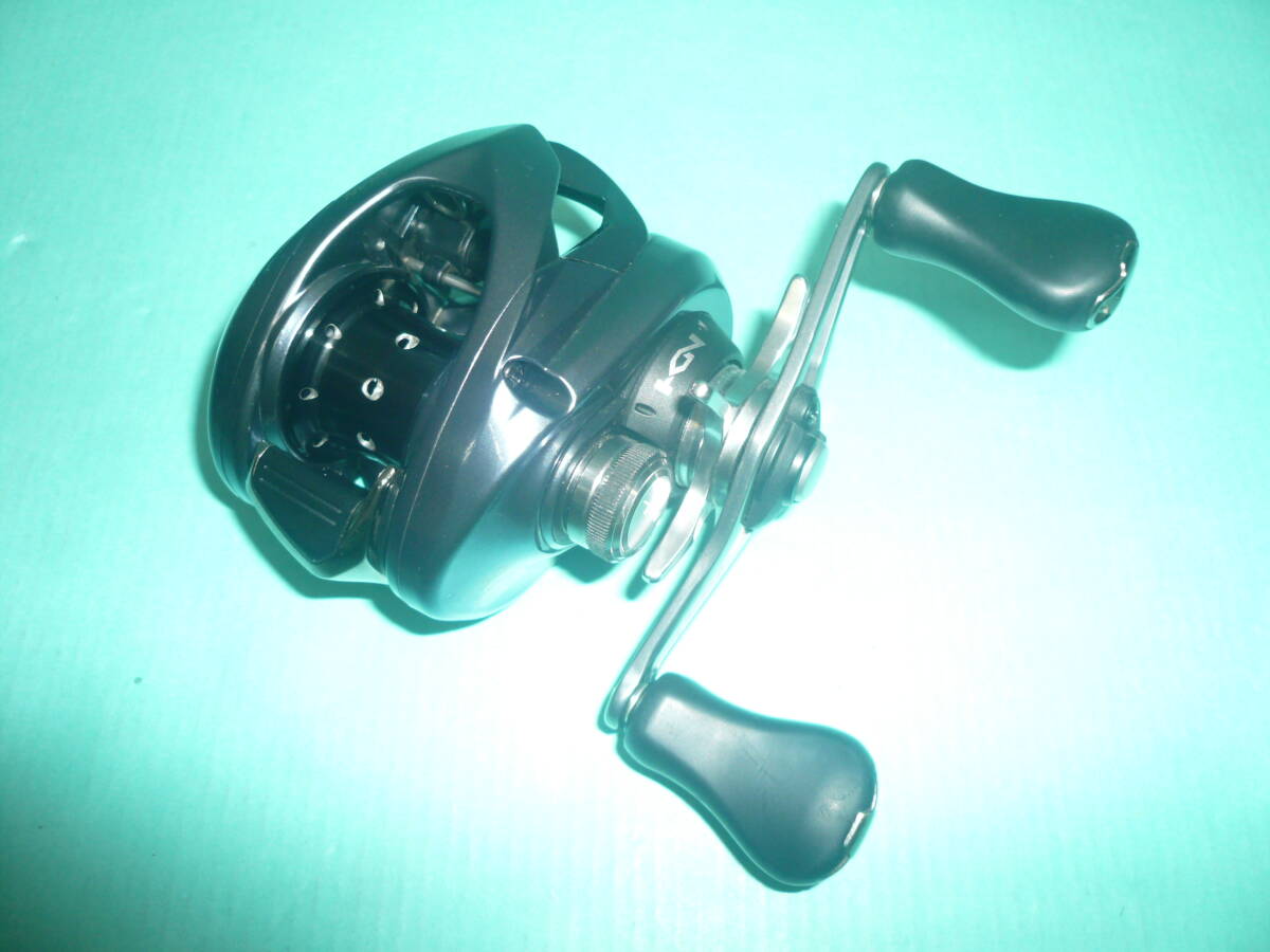 FF2526-288♪【60】シマノ 18 アルデバラン MGL30 右 良品