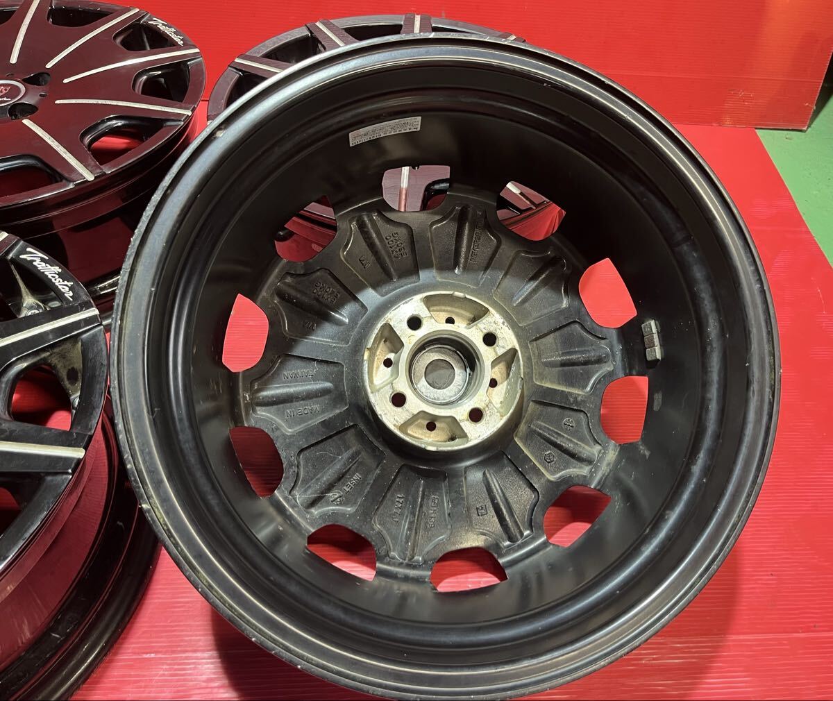 {$data['title']拍卖